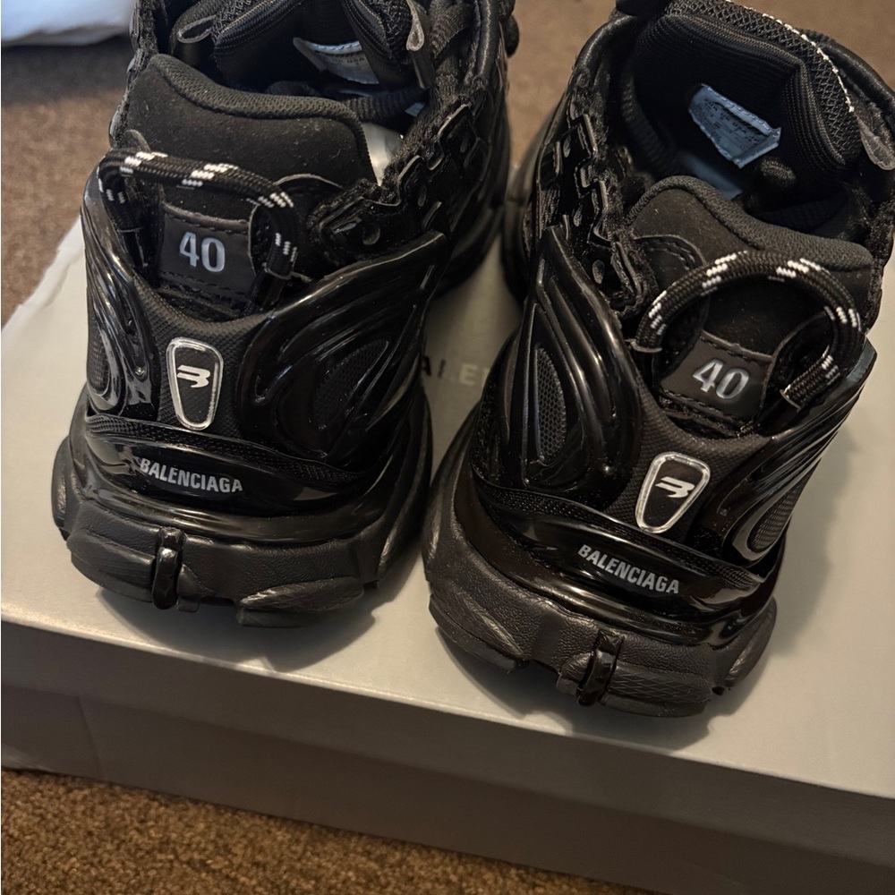 Balenciaga Black Runners Size 8 - Picture 6 of 6